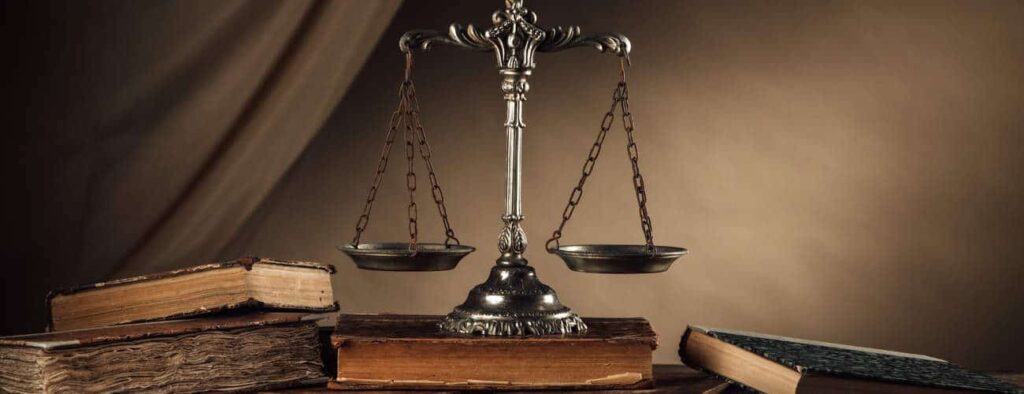 Le Droit.